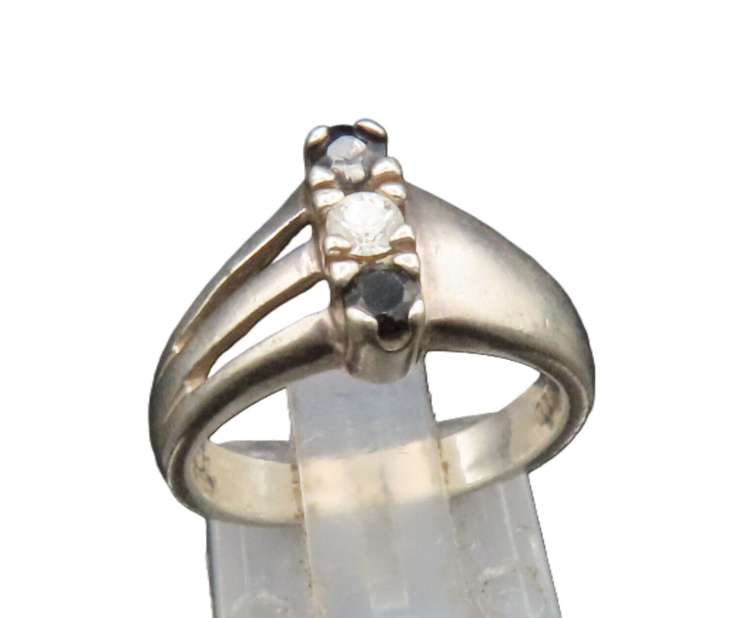 925 Silver  Vintage Spinel & Cubic Zirconia Split Shank Ring Sz 5  RG25208