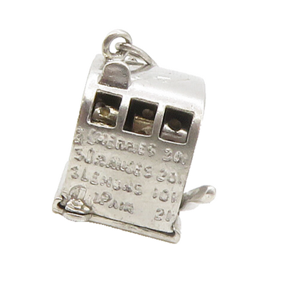 925 Sterling Silver  Vintage Shiny Petite Slot Machine Motif Pendant  PT13484