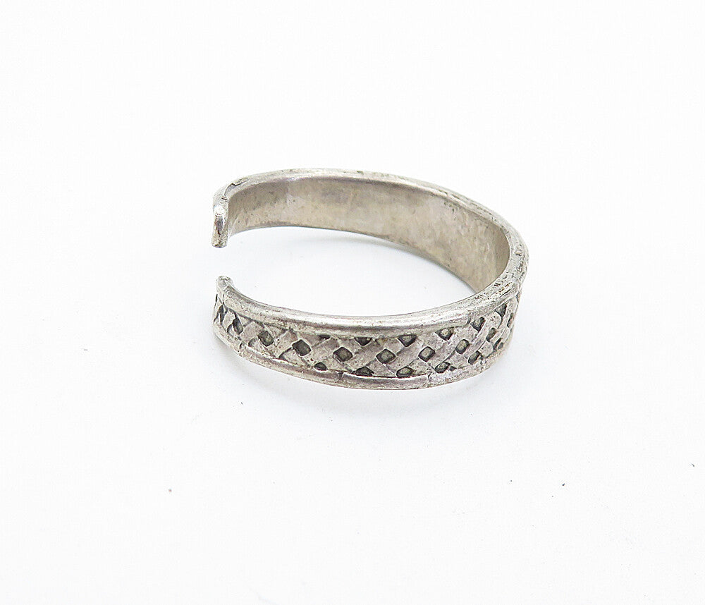 INTERNATIONAL 925 Silver Vintage Basket Weave Bypass Band Ring Sz 7.5 RG5966