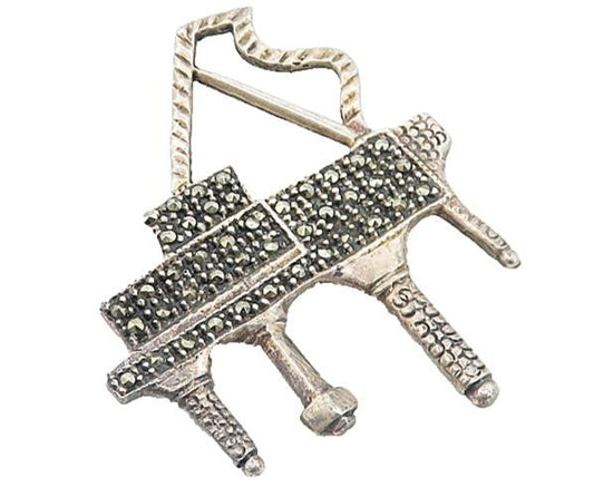 925 Sterling Silver  Vintage Marcasite Grand Piano Motif Brooch Pin  BP3105