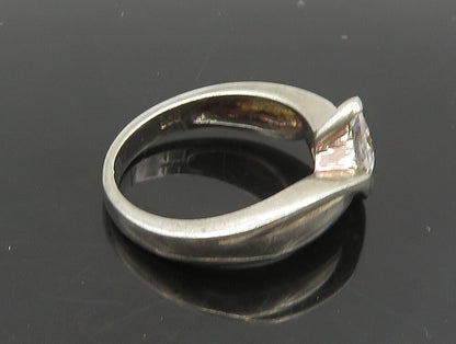 925 Sterling Silver  Vintage Shiny Cubic Zirconia Solitaire Ring Sz 8  RG23769