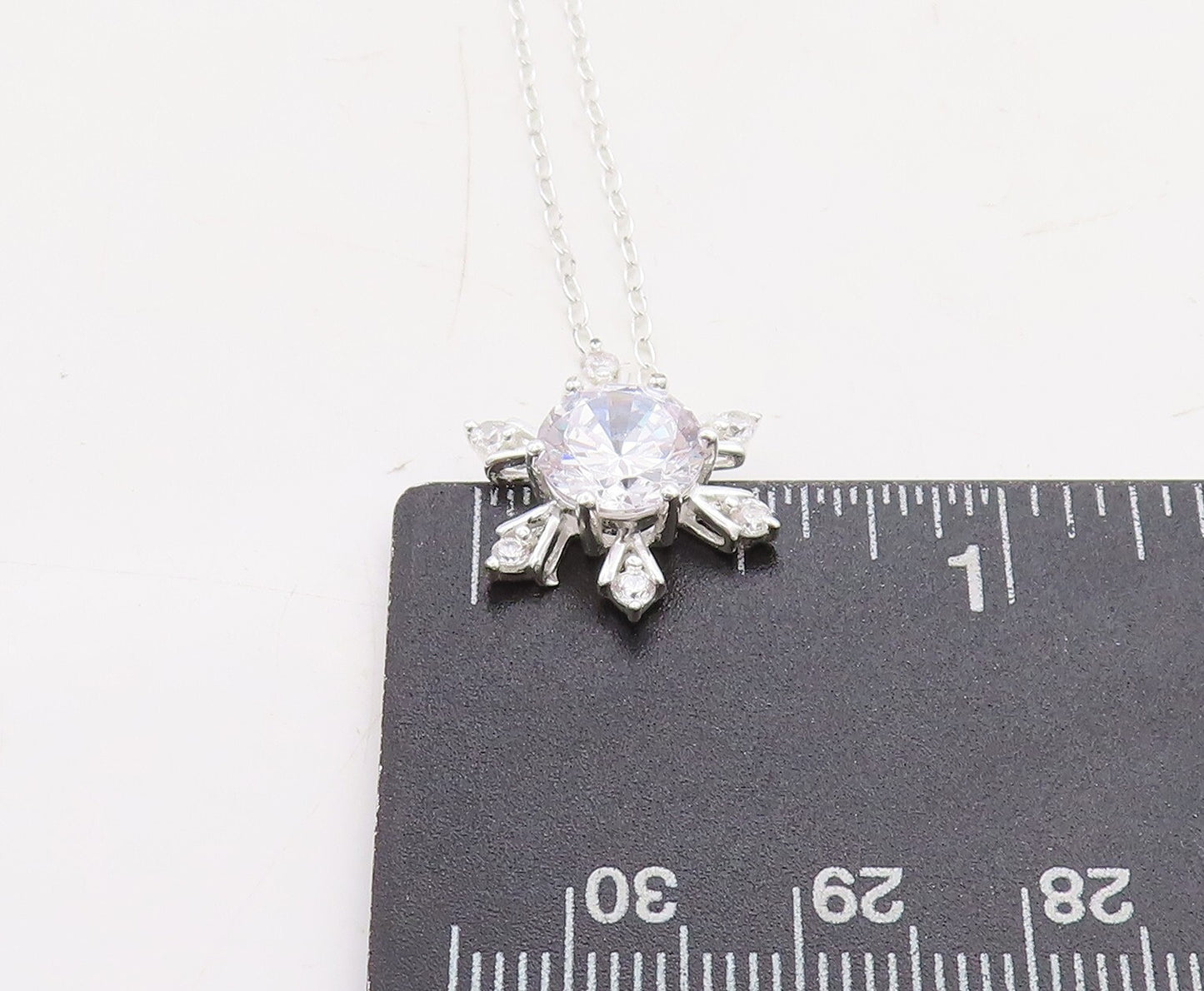 925 Sterling Silver  Sparkling Cubic Zirconia Snowflake Chain Necklace  NE2047