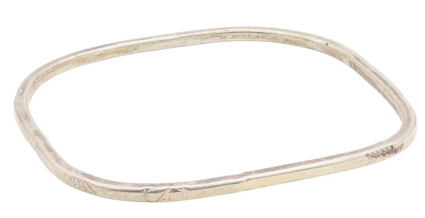 SOUTHWESTERN 925 Silver Vintage Rounded Square Etched Bangle Bracelet BT8625