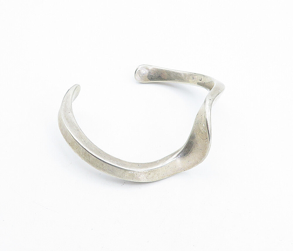 925 Sterling Silver  Vintage Wavy Swirl Designed Smooth Cuff Bracelet  BT1482