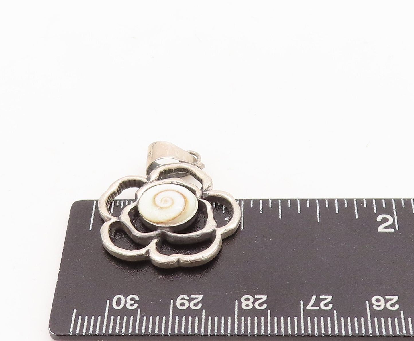 925 Sterling Silver Vintage Pendant Sea Shell Inlay Cutout Flower  PT23450