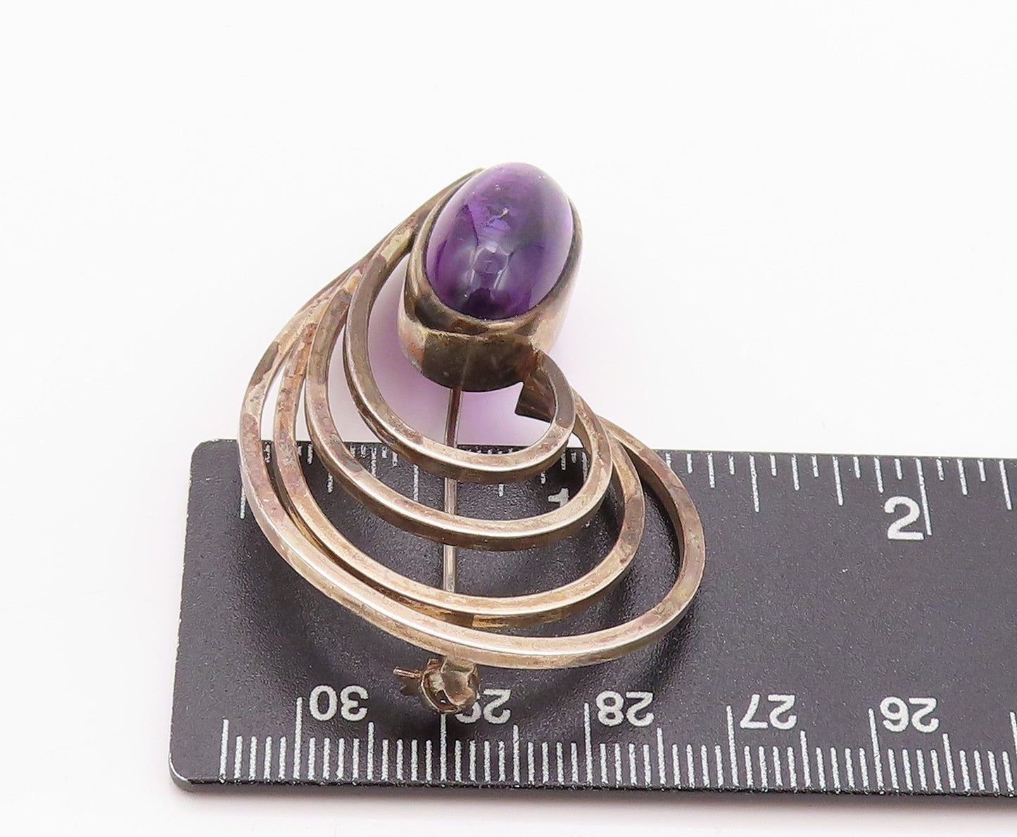 925 Sterling Silver Vintage Brooch Modernist Oval Amethyst Drop Cut Band BP11576