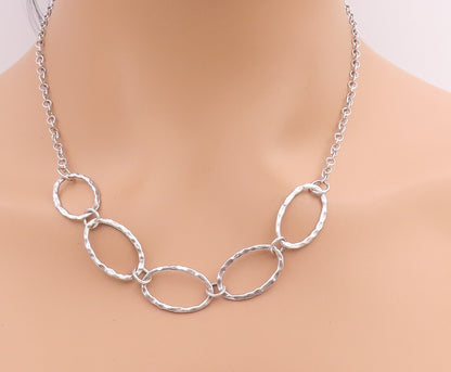 925 Sterling Silver Vintage Necklace Antique Oval Rings Linked Chain  NE4583