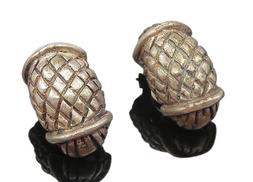 925 Sterling Silver  Vintage Cross Etched Detail Non Pierce Earrings  EG6076
