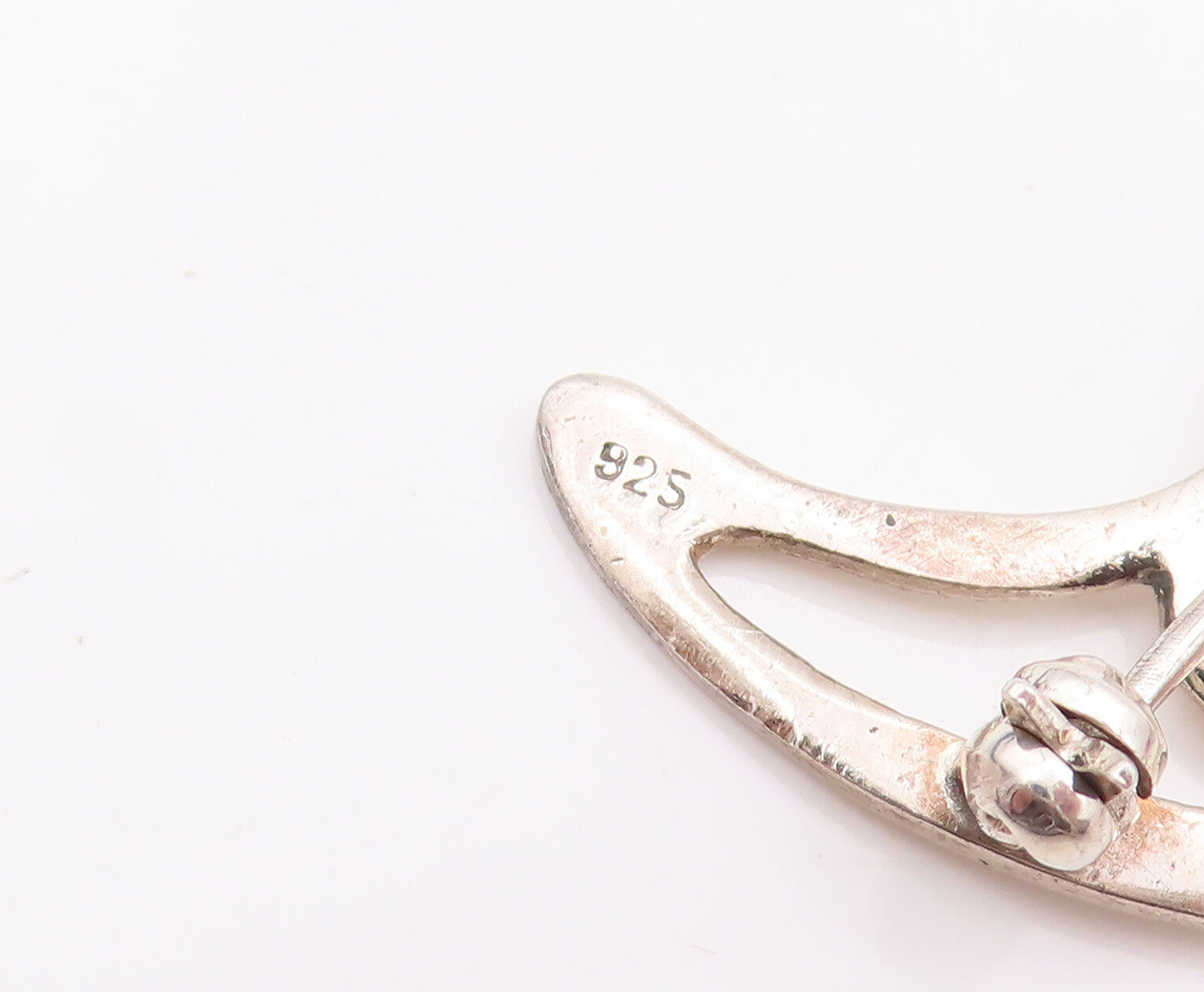 925 Sterling Silver Vintage Brooch Pin  Cutout Carved Half Moon Face  BP10987