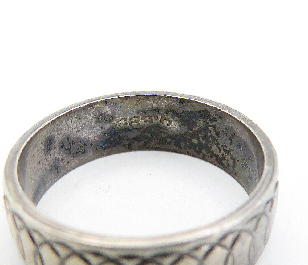 925 Sterling Silver  Vintage Etched Round Link Detail Band Ring Sz 8  RG7096