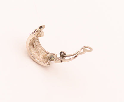925 Sterling Silver  Vintage Swirly Carved Back Press Clip Earrings  EG12452