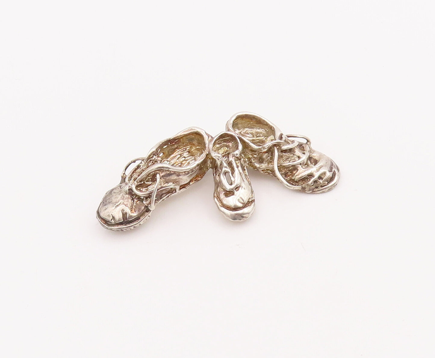 925 Sterling Silver Vintage Brooch Pin Solid 3D Cutout 3 Old Shoes  BP11034
