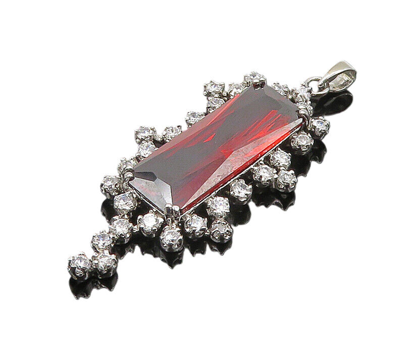 925 Sterling Silver  Vintage Red Topaz & Cubic Zirconia Shiny Pendant  PT15002