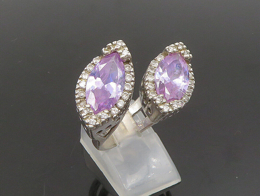 925 Sterling Silver  Vintage Purple Cubic Zirconia & Topaz Ring Sz 8  RG24340