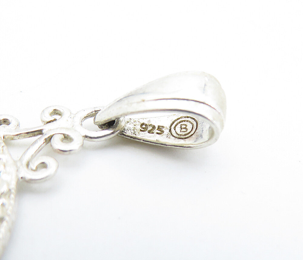 925 Sterling Silver  Vintage Shiny Open Floral Vine Oval Drop Pendant  PT4215
