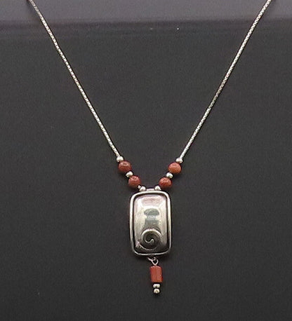 SILPADA 925 Silver  Vintage Carved Solid Pendent Goldstone Necklace  NE4104