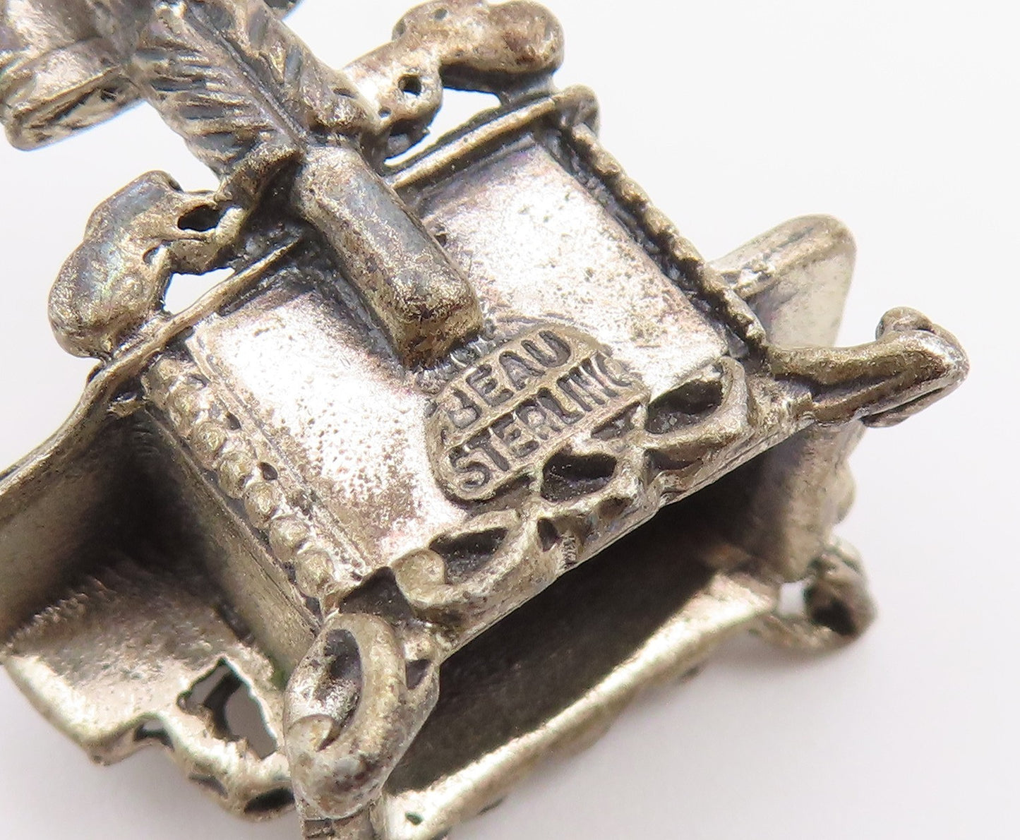 925 Sterling Silver Vintage Pendant BEAU Miniature Wood Burning Stove  PT26638