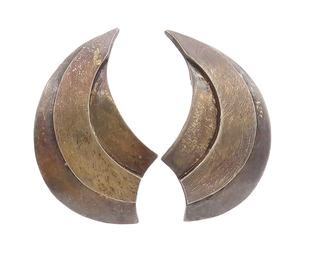 925 Sterling Silver Vintage Earrings MEXICO Dark Tone Carved Horns   EG13177
