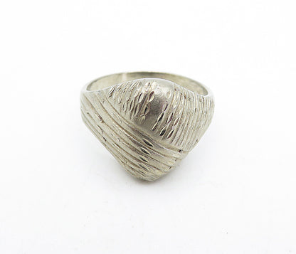 925 Sterling Silver  Vintage Dark Tone Etched Dome Band Ring Sz 8.5  RG5553