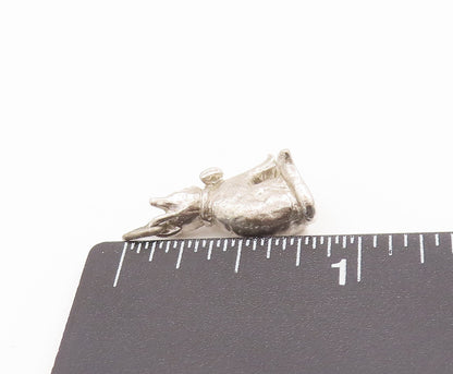 925 Sterling Silver Vintage Pendant Minimalist 3D Carved Sitting Pet Cat PT22658