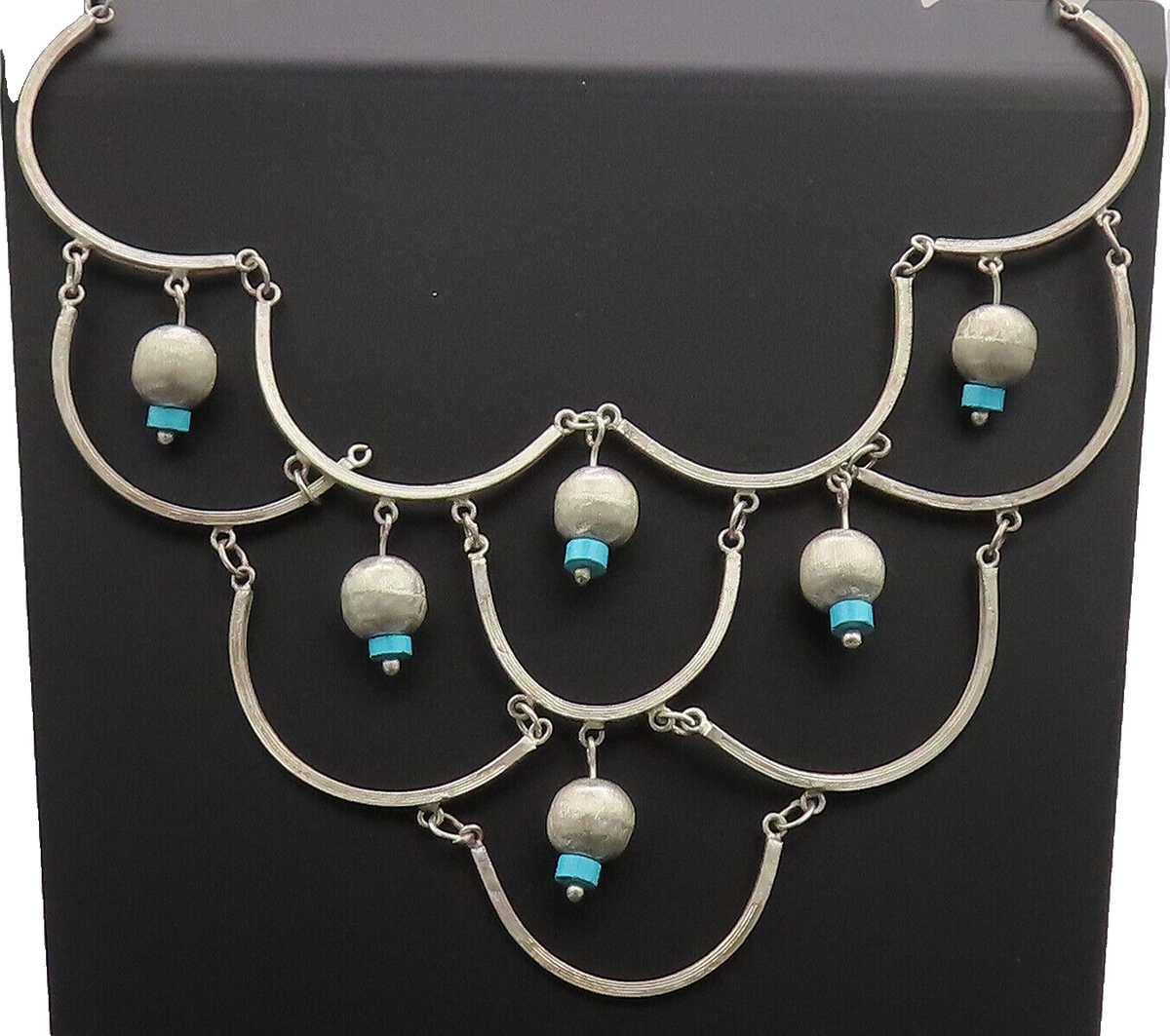 925 Sterling Silver  Vintage Dangling Charm Solid Beaded Necklace  NE4080