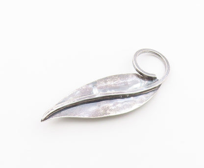 925 Sterling Silver  Vintage Dark Tone Single Leaf Motif Brooch Pin  BP3696