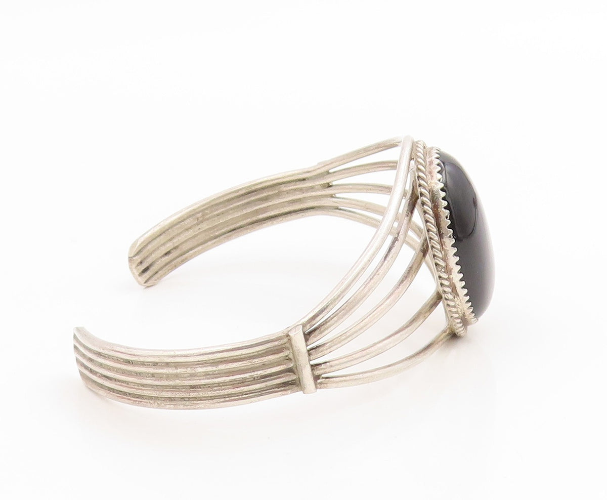 925 Sterling Silver Vintage Bracelet NAVAJO Cabochon Black Onyx Cuff  BT12001