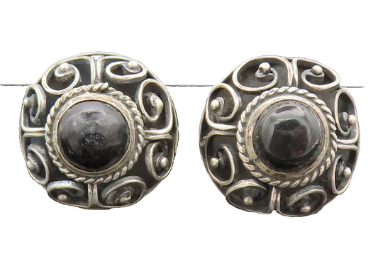 MEXICO 925 Silver  Vintage Onyx Domed Swirly Carved Round Earrings  EG12620