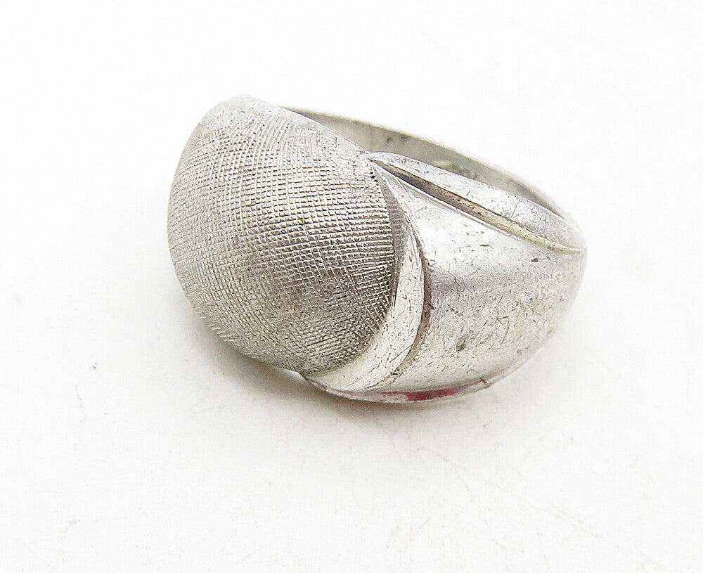 CLARK & COOMBS 925 Silver  Vintage Shiny Textured Dome Band Ring Sz 6  RG9392