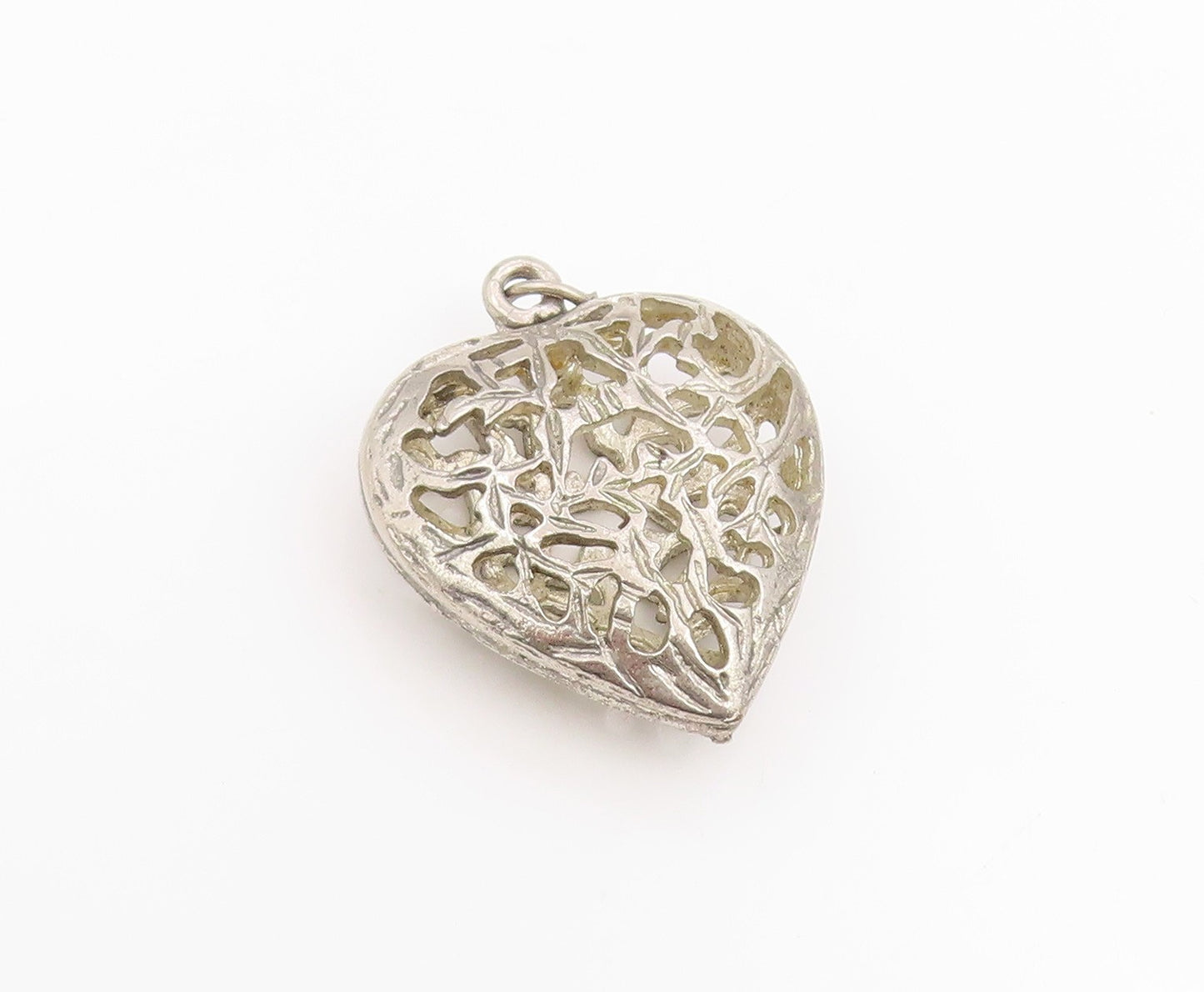 925 Sterling Silver Vintage Pendant Etched Openwork Love Heart OPENS  PT25955