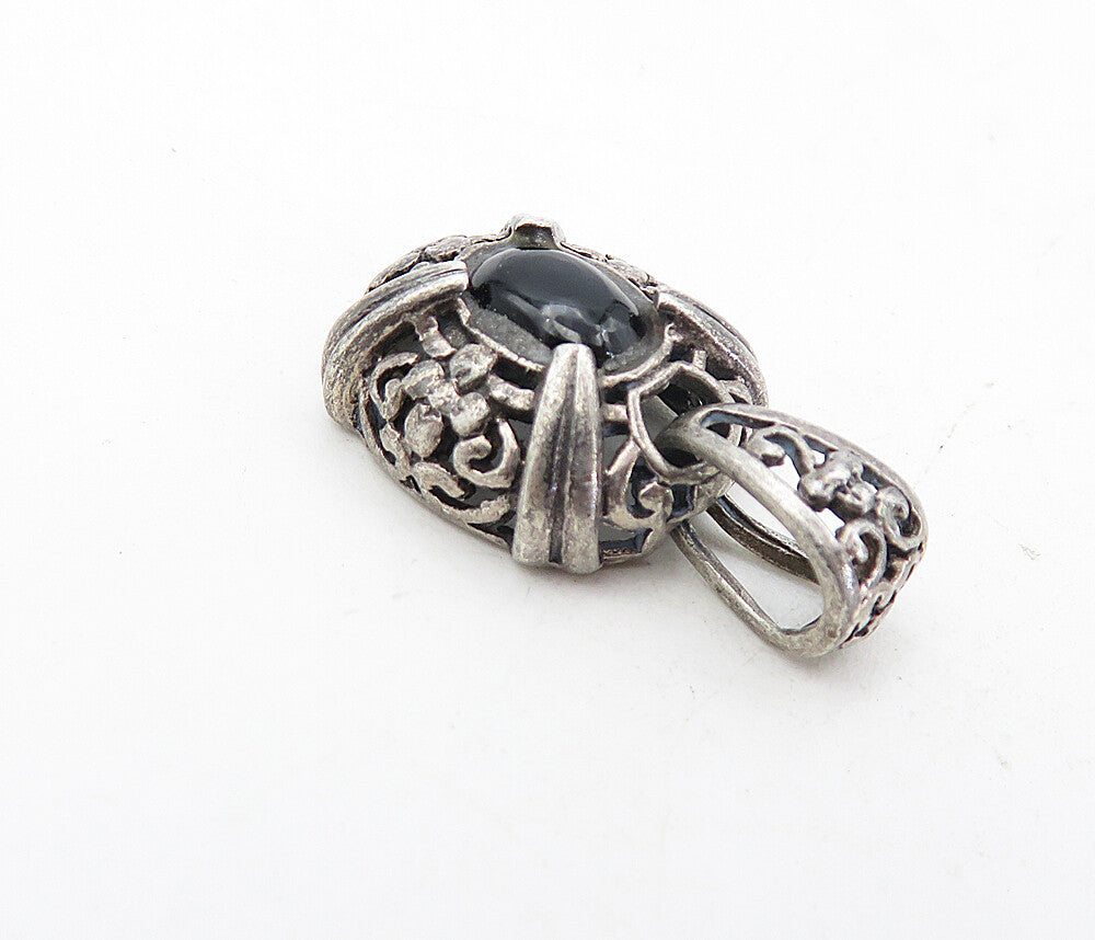 925 Sterling Silver Vintage Cabochon Cut Black Onyx Floral Pendant PT6301