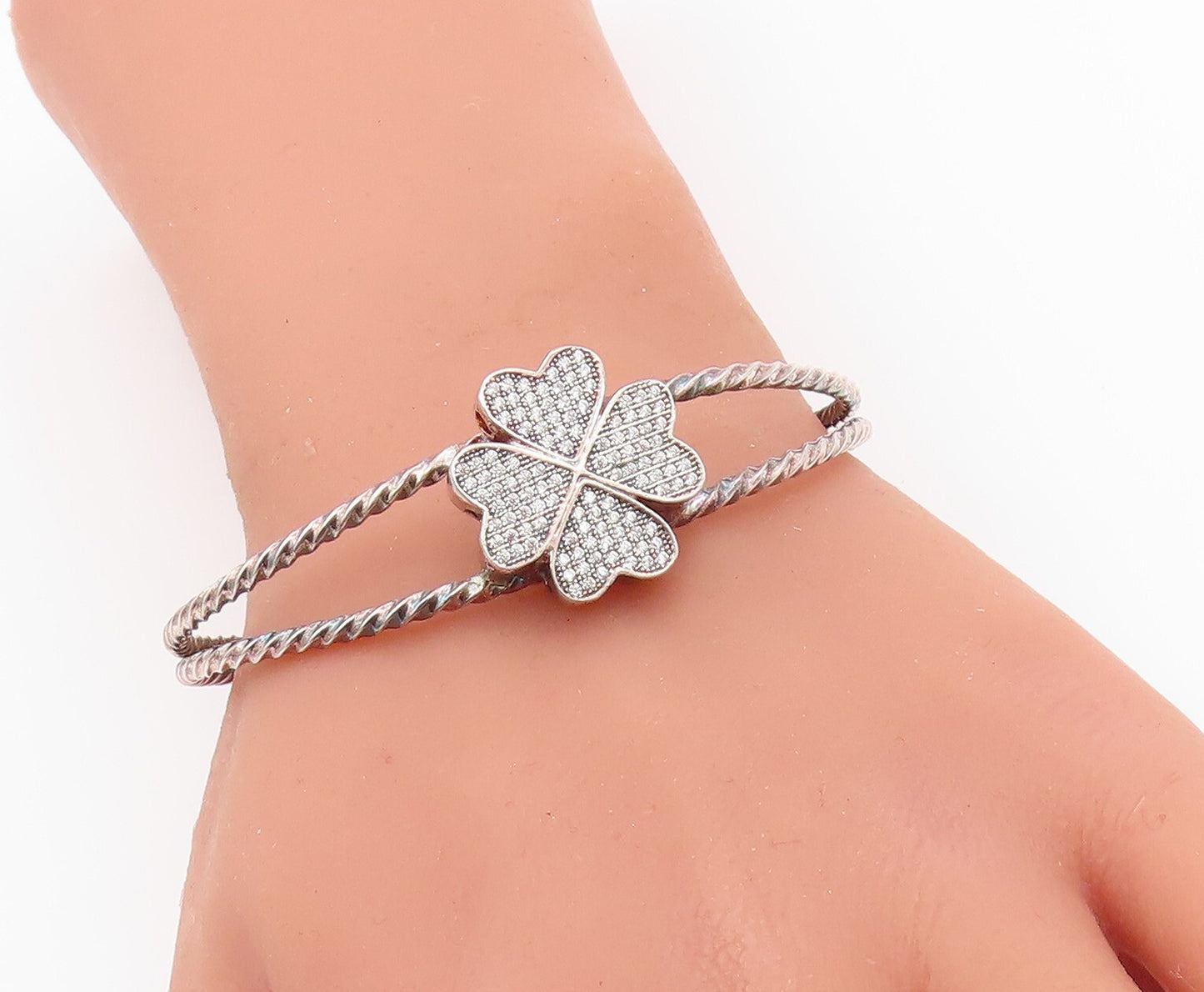 925 Sterling Silver Vintage Bracelet Designer CZ Inlay Flower Cuff  BT11015