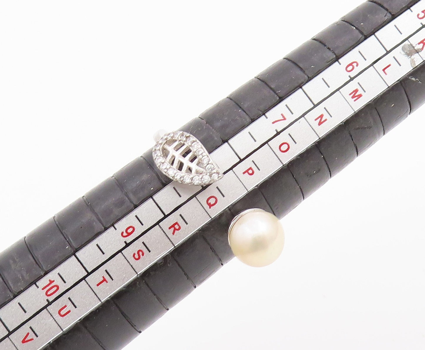 925 Sterling Silver Vintage Ring Elegant Pearl & CZ Floral Leaf  Sz 9  RG34244