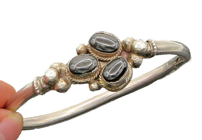 925 Sterling Silver  Vintage Cabochon Cut Black Onyx Bangle Bracelet  BT8386