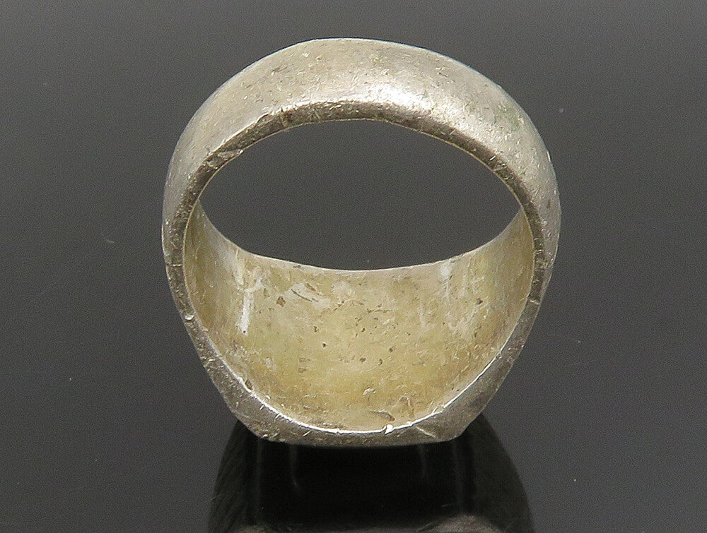 925 Silver  Vintage Rectangular Black Onyx Scalloped Band Ring Sz 8  RG24650