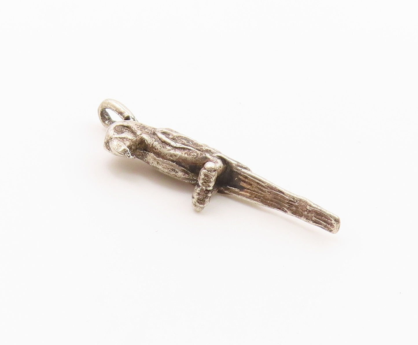 925 Sterling Silver  Vintage Petite Perched Parrot Bird Pendant  PT17668