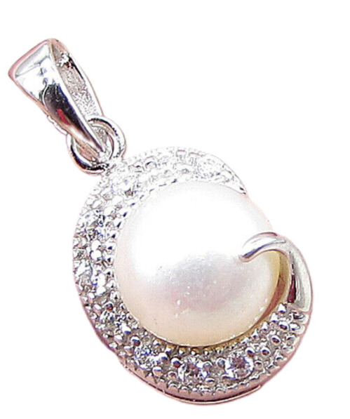 925 Sterling Silver  Freshwater Pearl & Cubic Zirconia Shell Pendant  PT1415