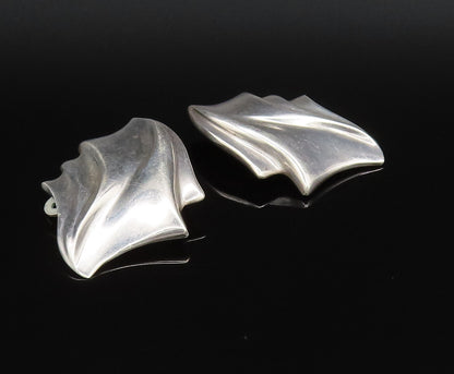 925 Sterling Silver  Vintage Polished Scalloped Non Pierced Earrings  EG12053