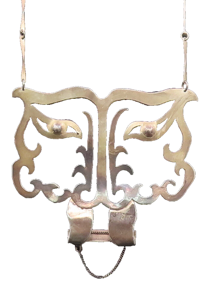 925 Sterling Silver  Vintage Designer Stencil Cut Large Face Necklace  NE4145