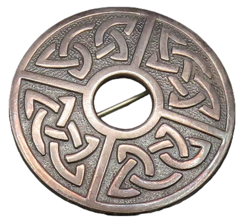 SCOTLAND 925 Sterling Silver Vintage Open Center Celtic Knot Brooch Pin BP9931