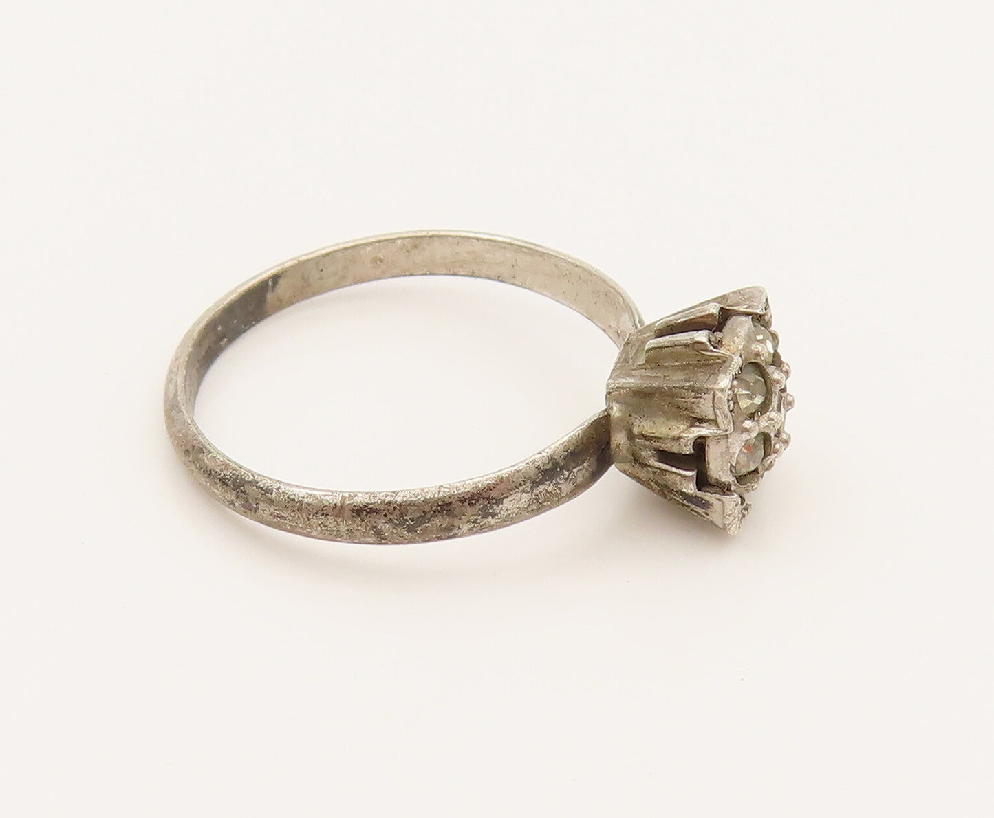 925 Silver  Vintage Antique Dainty Cubic Zirconia Flower Ring Sz 7.25  RG26284