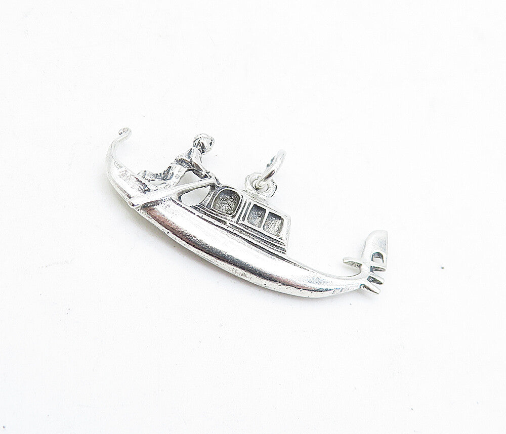 925 Sterling Silver  Vintage Shiny Man On Gondola Boat Drop Pendant  PT3405
