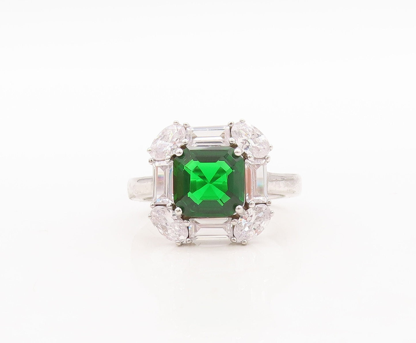 925 Sterling Silver Vintage Ring Green Square Cut Halo White Topaz  Sz 7 RG29542