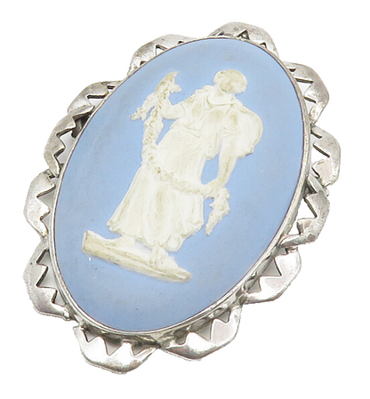 925 Sterling Silver  Vintage Carved Figure Blue Cameo Brooch Pin  BP5305