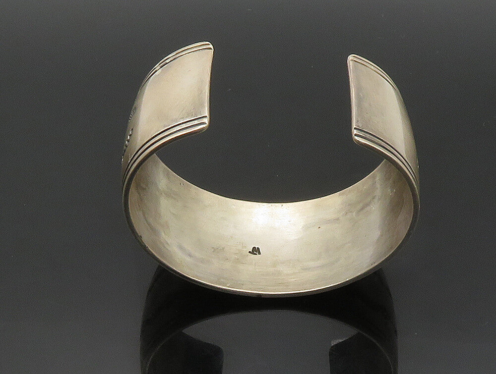 NAVAJO 925 Sterling Silver  Vintage Wavy Patterned Wide Cuff Bracelet  BT9299