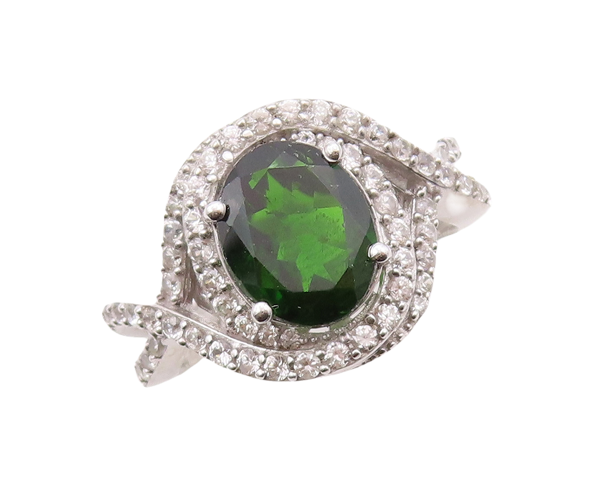 925 Sterling Silver Vintage Ring Designer Green Halo White CZ  Sz 8.5  RG30869