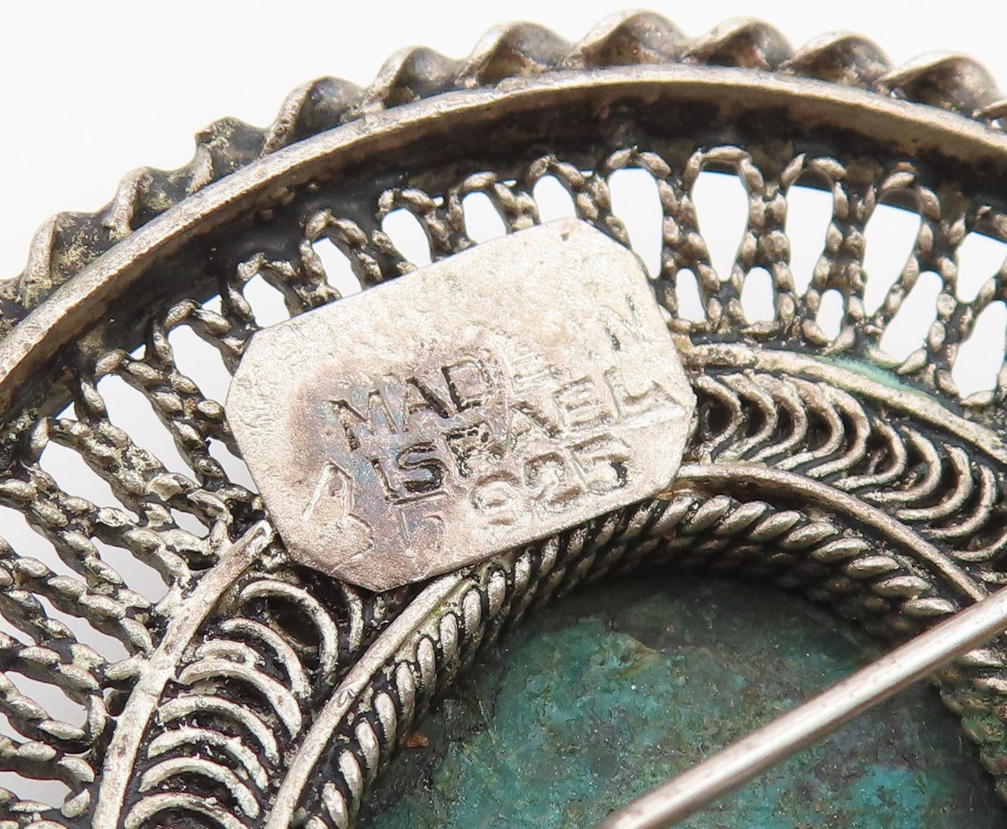 ISRAEL 925 Silver  Vintage Malachite Halo Filigree Floral Brooch Pin  BP10403