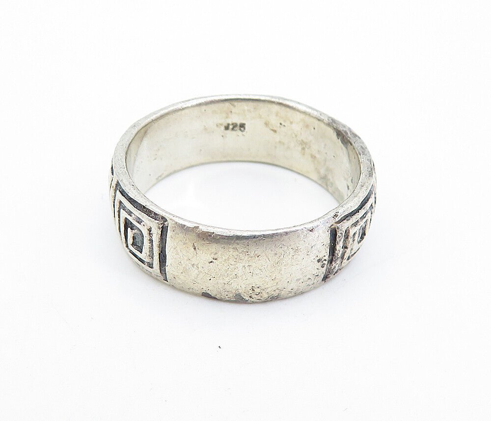 925 Sterling Silver  Vintage Square Spiral Pattern Band Ring Sz 11  RG7066