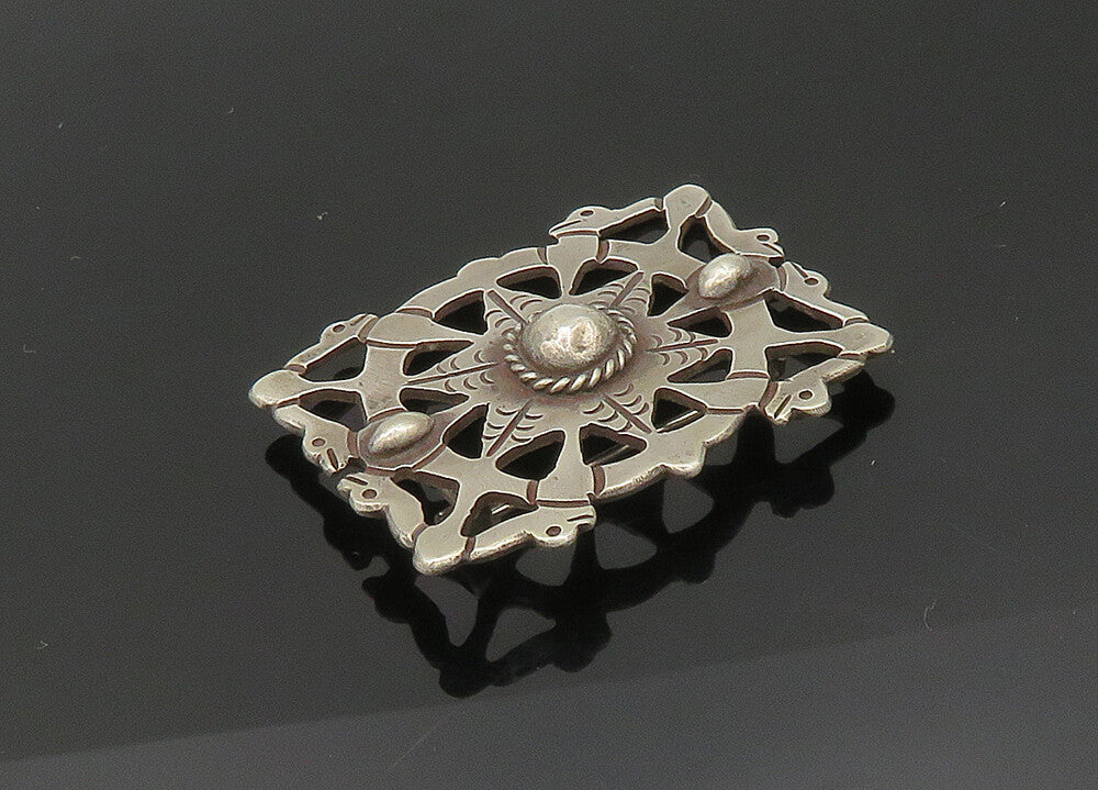 TAXCO 925 Sterling Silver  Vintage Antique Etched Star Brooch Pin  BP8138