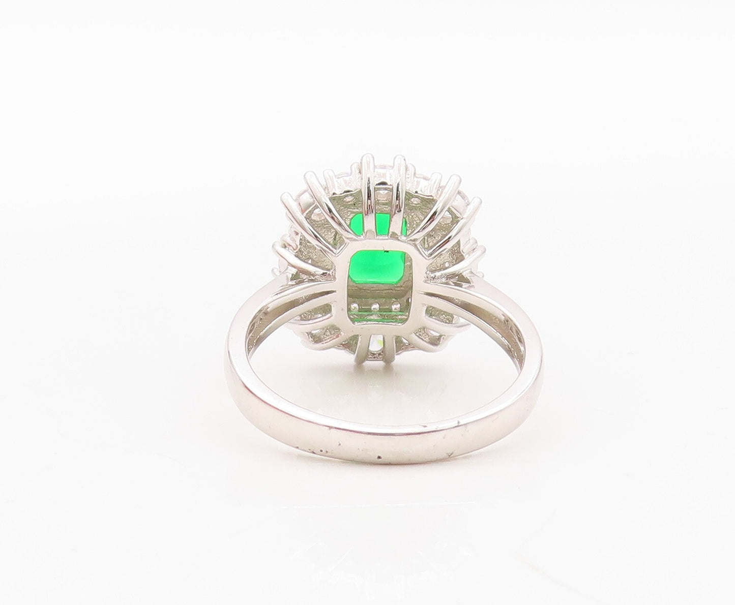 925 Sterling Silver Vintage Ring Rectangle Green Halo White CZ  Sz 7  RG30003